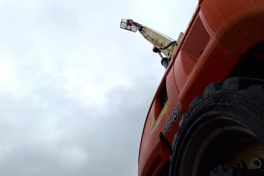 JLG 860SJ Diesel, 4x4 Drive, 28.2m Working Height, 22.
