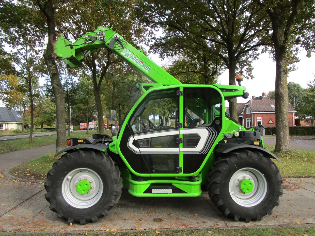 Merlo 35.7 tf cs 2700 uren