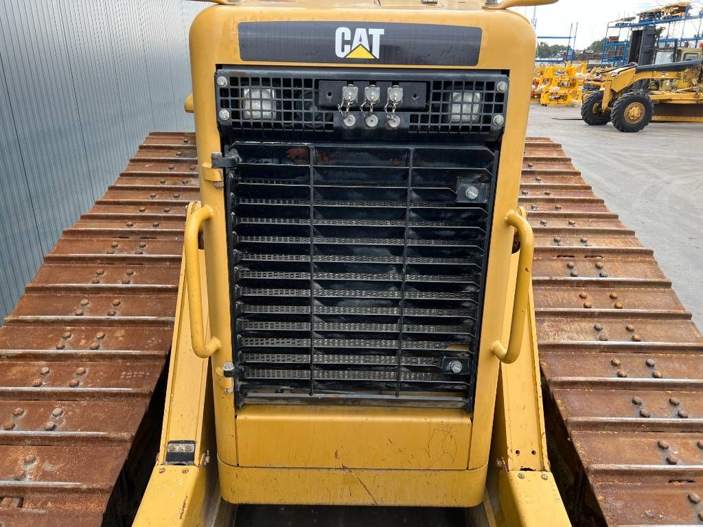 CAT D6N LGP