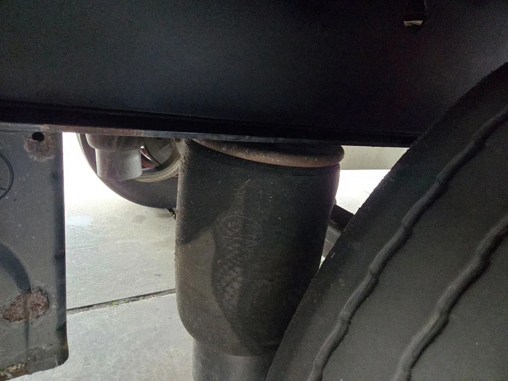 Krone 3 as schuifzeil drum brake's HH-vloer 3 stuks