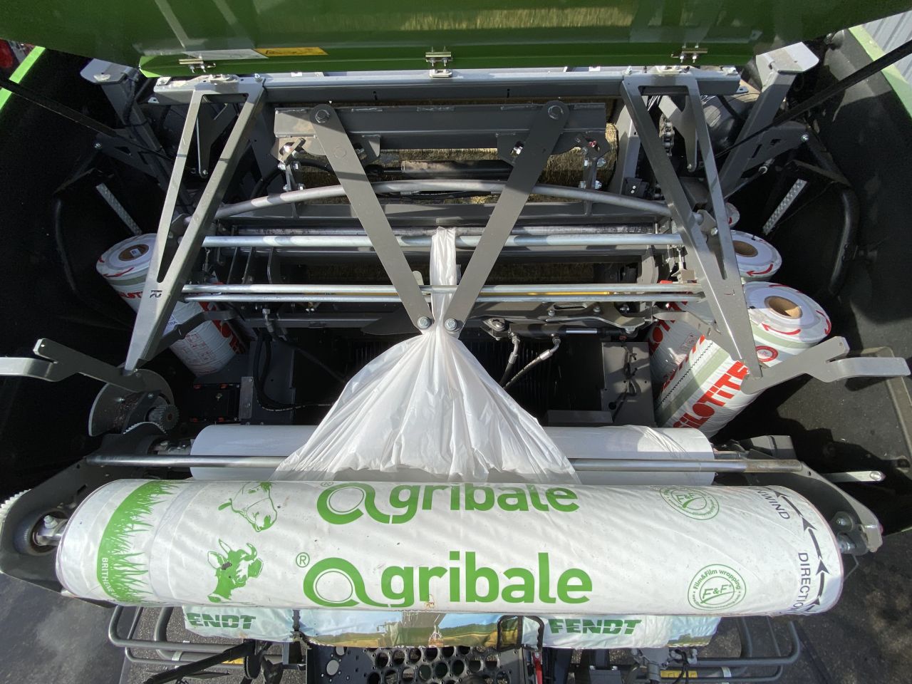 Fendt Rotana 130F Combi