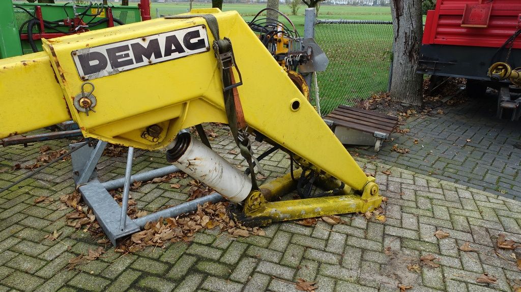 Demag Kraanarm met lier
