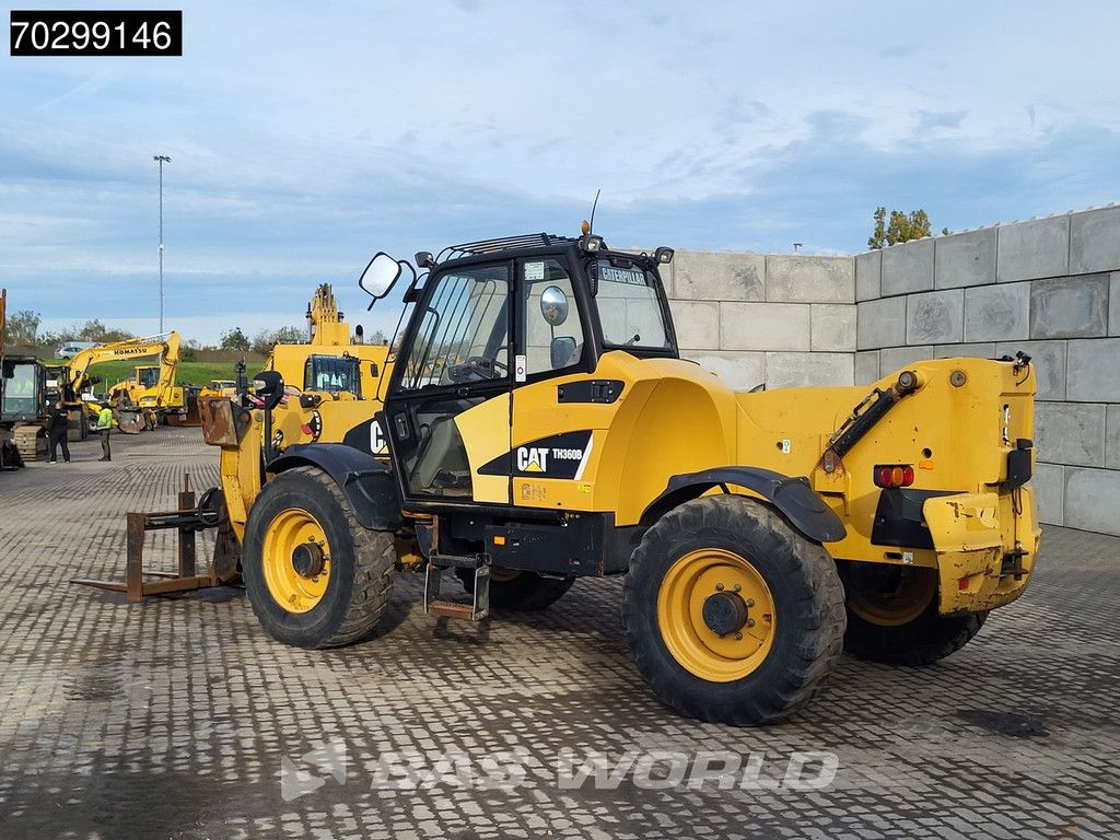 Caterpillar TH360 B Sway