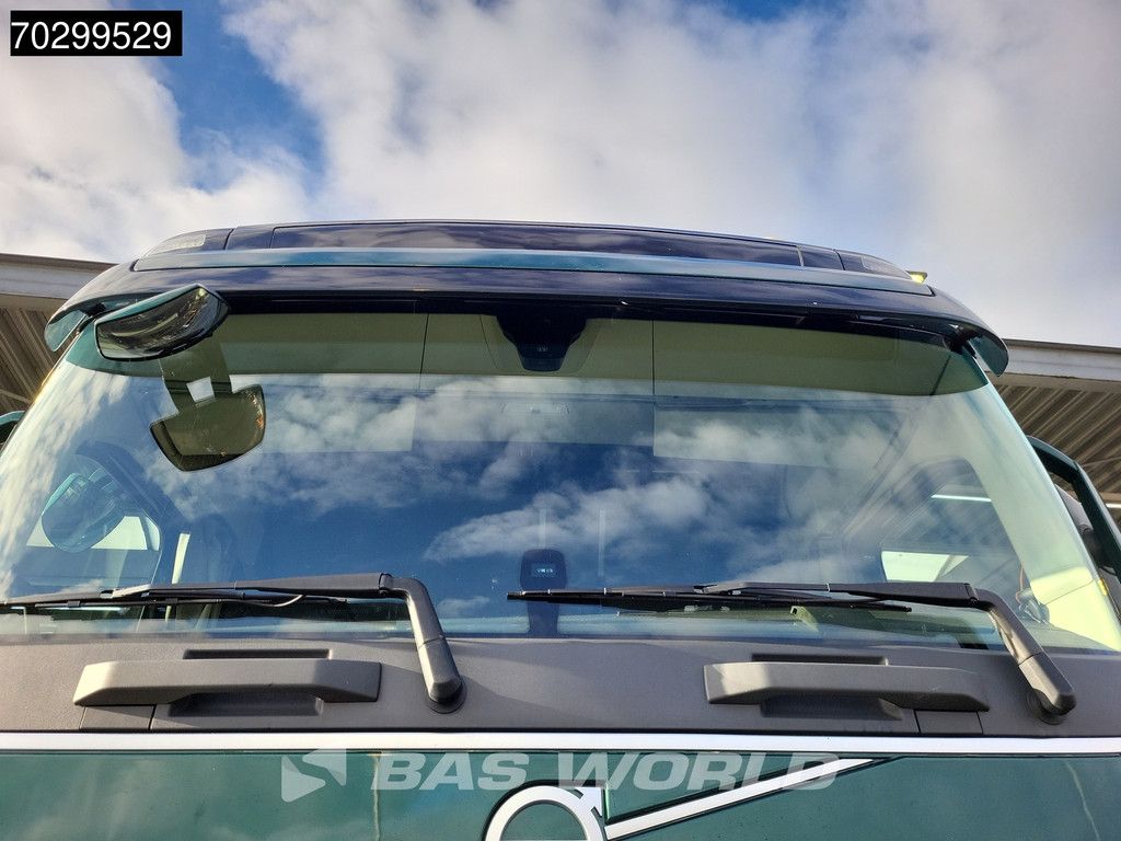 Volvo FH 500 4X2 XL VEB+ ADR TC I-ParkCool 2xTanks Navi LED ACC Euro 6