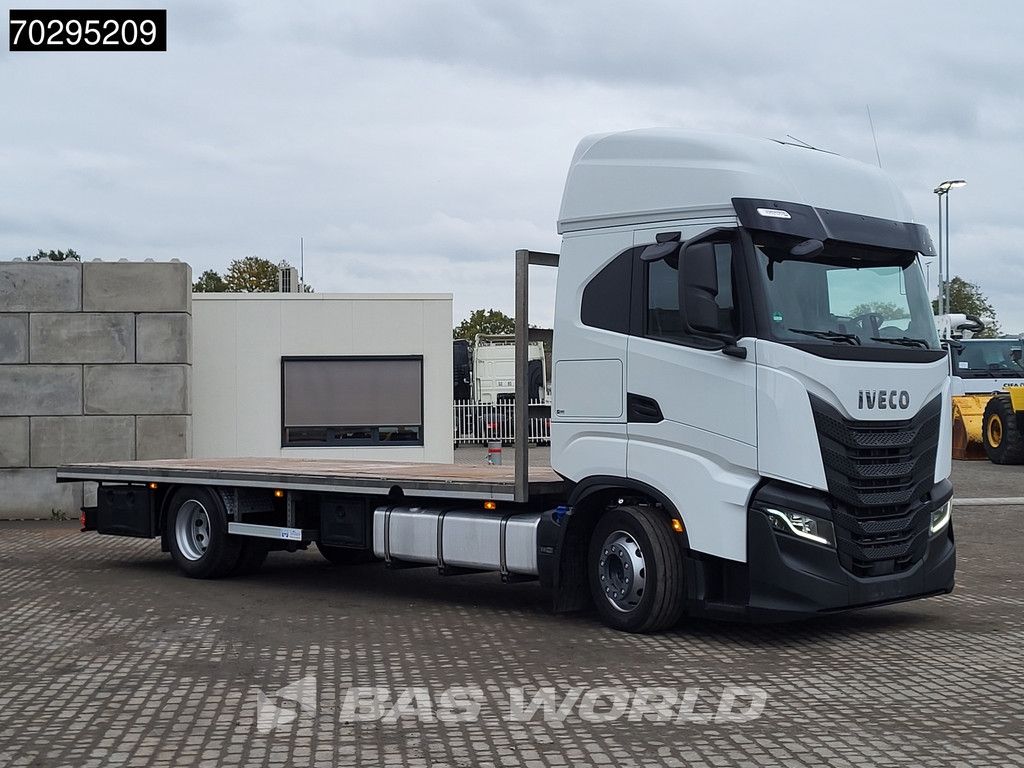 Iveco S-Way 420 4X2 7 meter Open body ACC Navi Automatic Euro 6