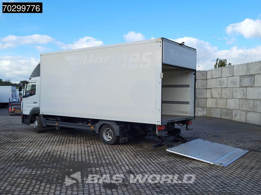 Mercedes Atego 818 4X2 8 tonner Automatic Ladebordwand Euro 6