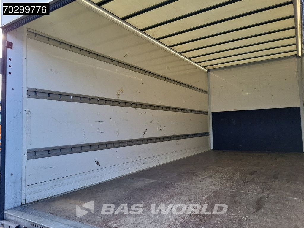 Mercedes Atego 818 4X2 8 tonner Automatic Ladebordwand Euro 6