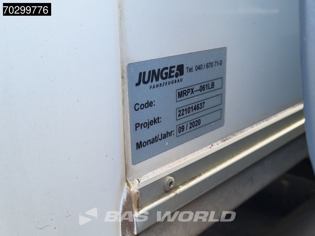 Mercedes Atego 818 4X2 8 tonner Automatic Ladebordwand Euro 6