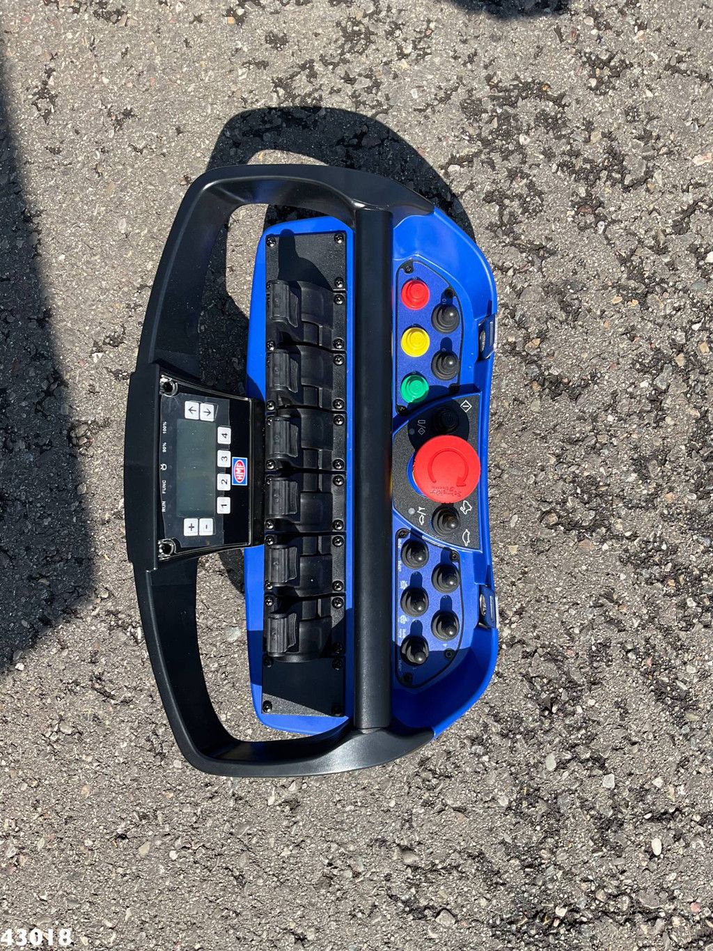 Volvo FE 350 6x2 HMF 19 Tonmeter laadkraan New and Unused!