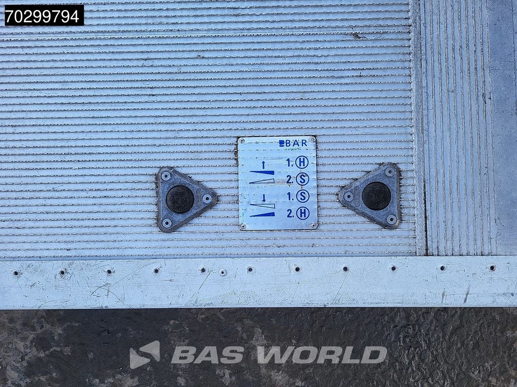 Mercedes Atego 818 4X2 8tonner Automatic Ladebordwand Airco Euro 6