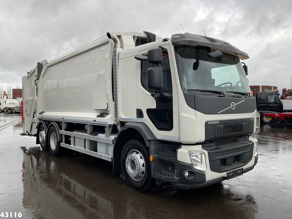 Volvo FE 350 Euro 6 NORBA MF 300 22m³, 2 compartimenten
