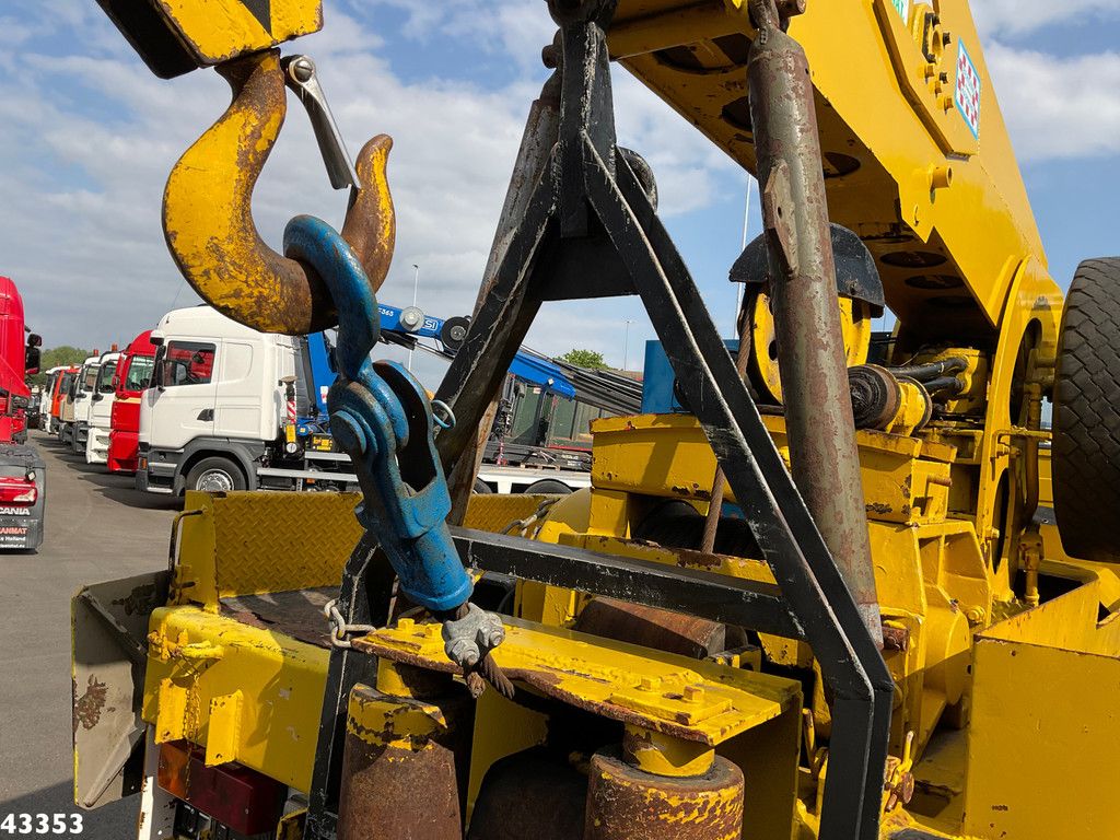 DAF FTS 2600 DKA 310 Manuel Full Steel Bergingsvoertuig