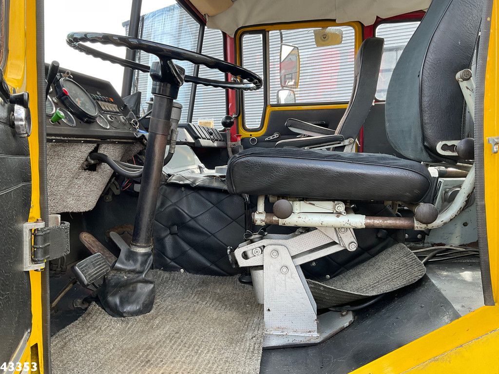 DAF FTS 2600 DKA 310 Manuel Full Steel Bergingsvoertuig