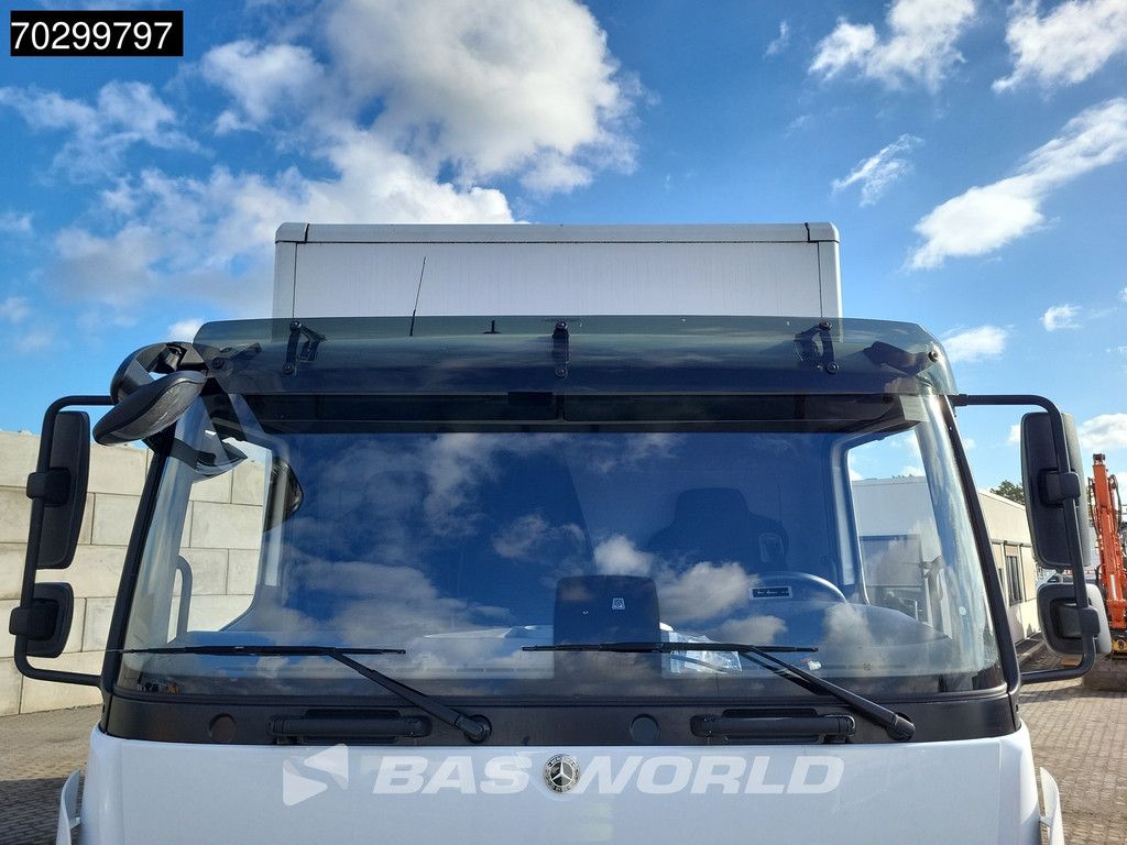 Mercedes Atego 818 4X2 8tonner Automatic Ladebordwand Euro 6