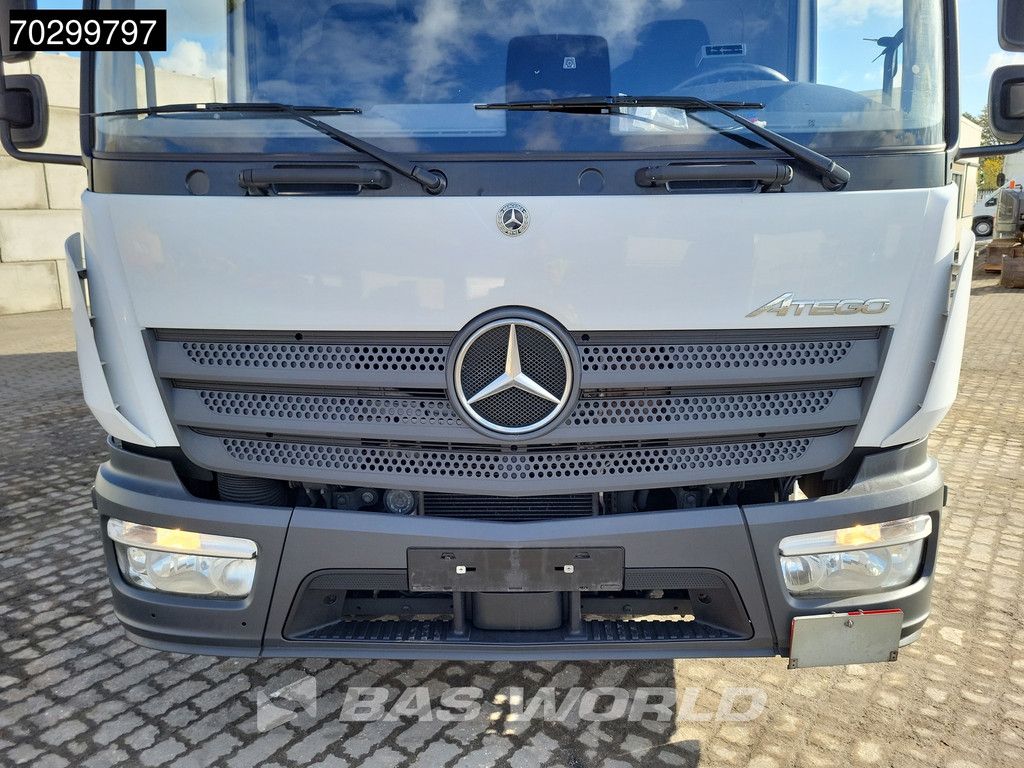 Mercedes Atego 818 4X2 8tonner Automatic Ladebordwand Euro 6