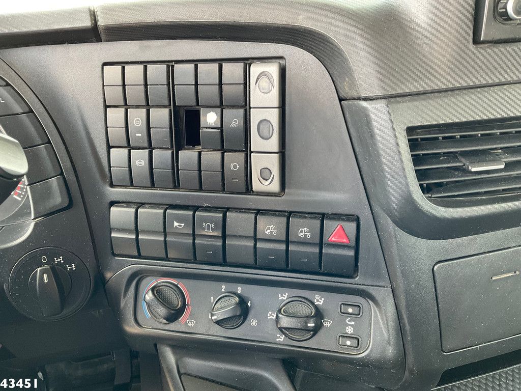 Iveco AD260T 6x4 Euro 6 AJK 20 haakarmsysteem