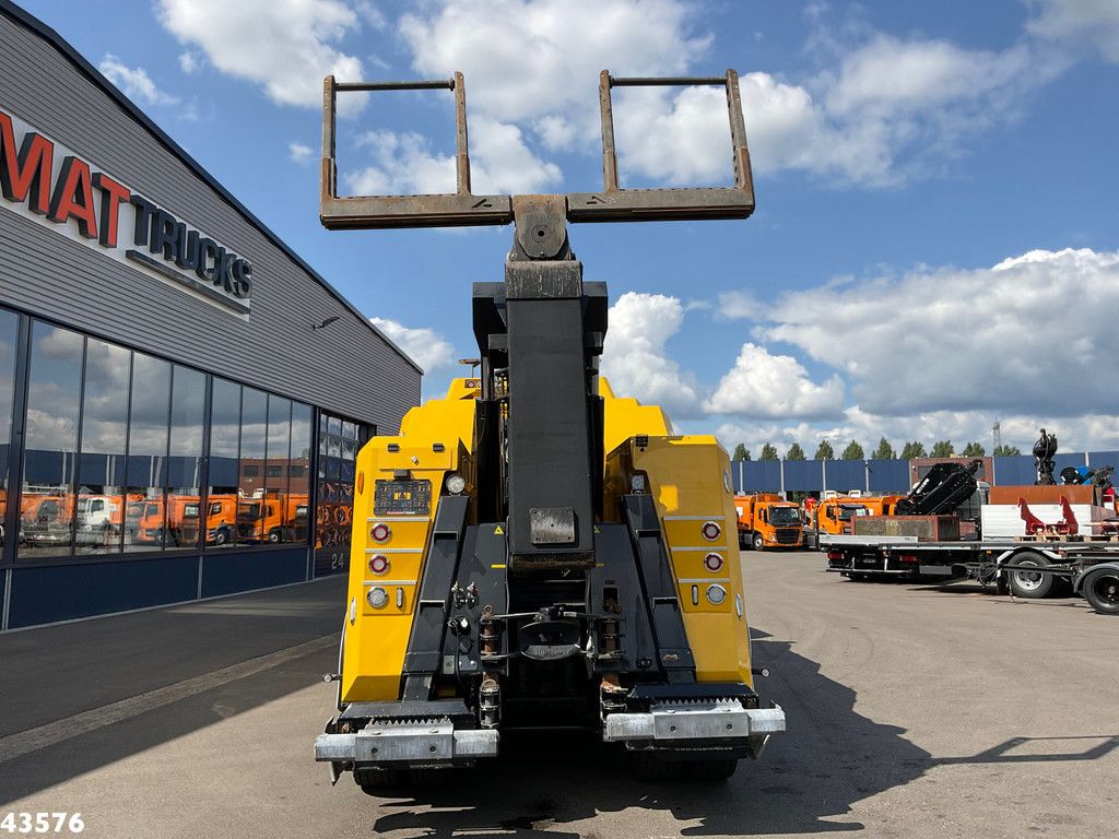 Mercedes-Benz Actros 4148 K 8x4 Falkom Abschlepp met WSK Just 144.539 km!