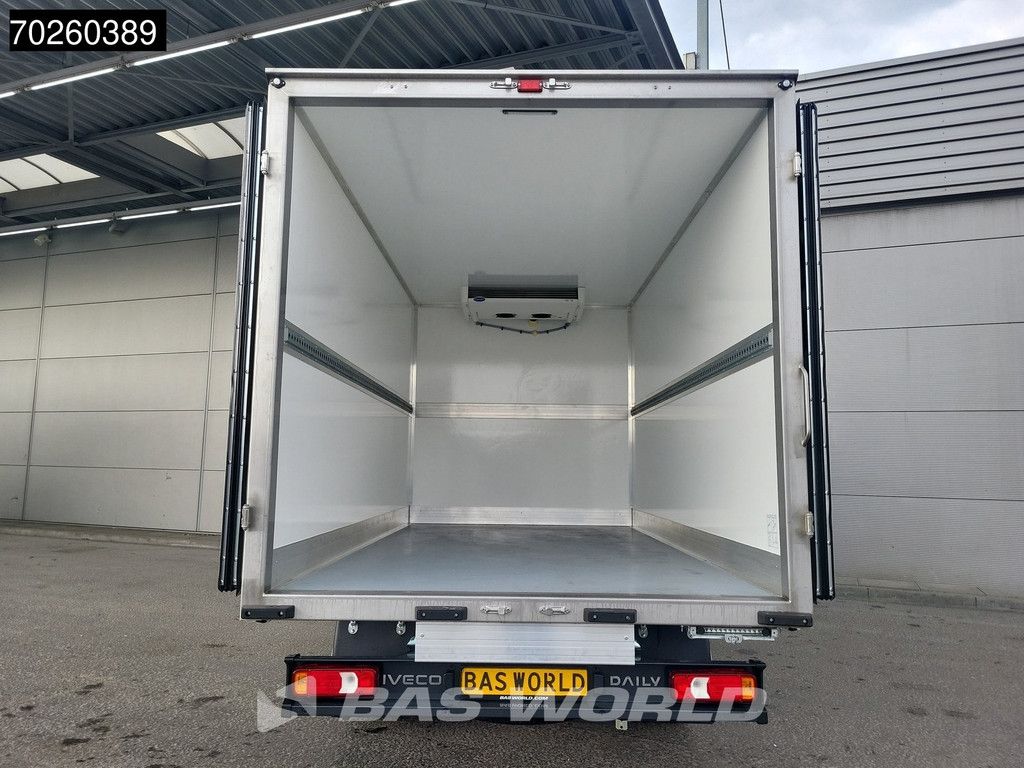 Iveco Daily 35C21 3.0L Koelwagen Vries Carrier Xarios 350 230V stekker CarPlay Airco ACC Koel Koeler Vriezer Vrieswagen Kühler Bakwagen Kühlwagen Kühlkoffer Vries Frigo Bakwagen 17m3 Klima
