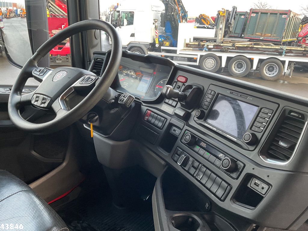 Scania R 580 V8 6x4 Euro 6 Retarder