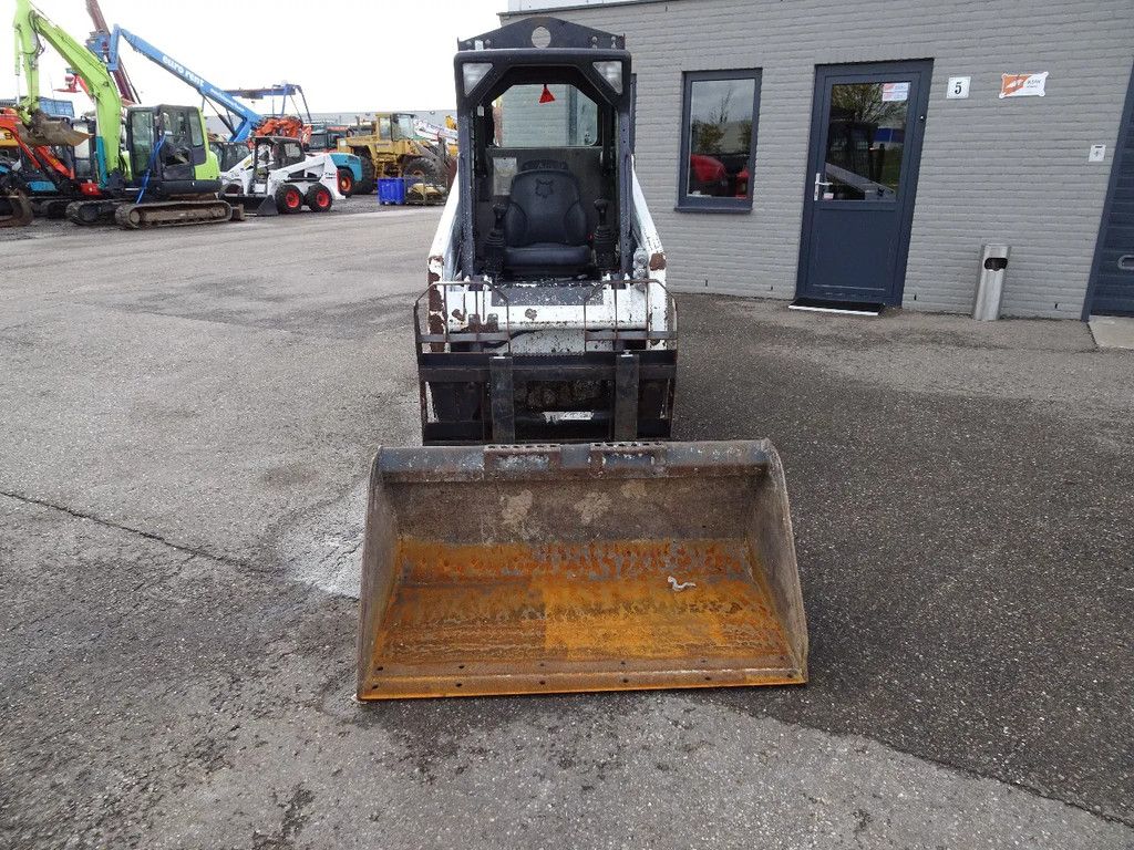Bobcat S100