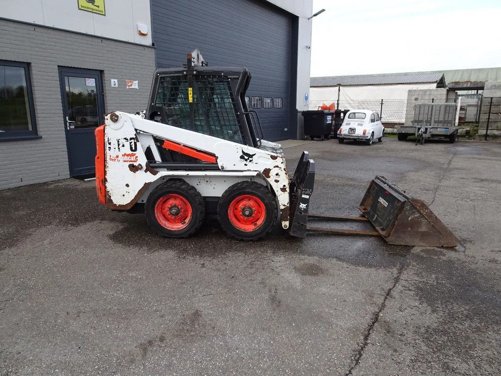 Bobcat S100