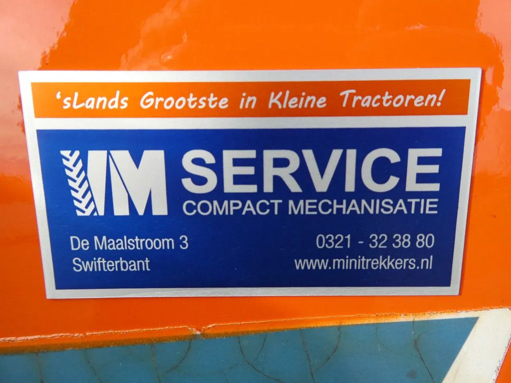 Hinomoto E1804 4wd / 1281 Draaiuren / Miditrekker