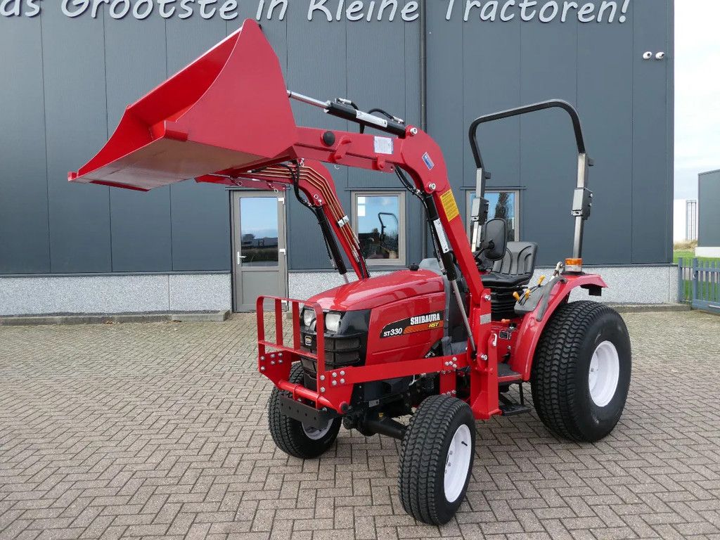 Shibaura ST330 4wd HST / 0266 Draaiuren / Voorlader