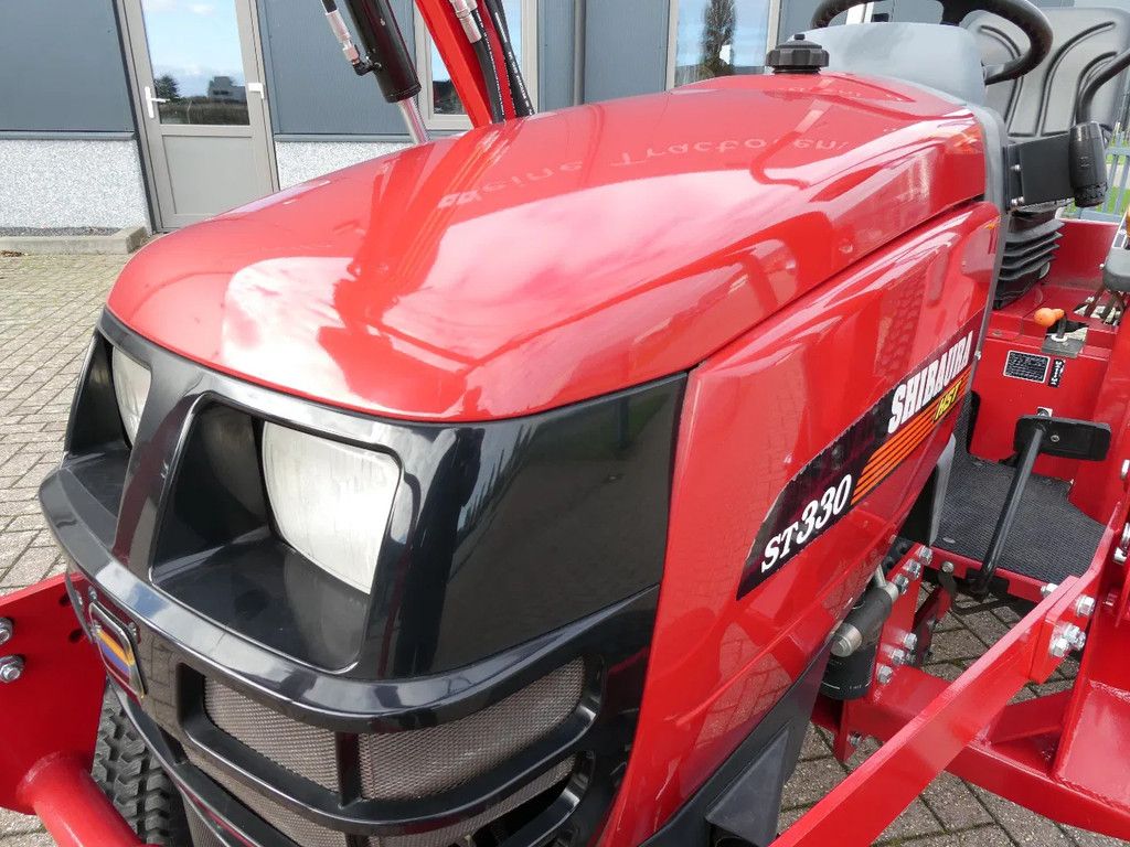 Shibaura ST330 4wd HST / 0266 Draaiuren / Voorlader