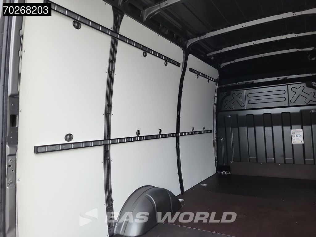 Iveco Daily 35S21 Automaat 2025 model L2H2 Trekhaak Tacho ACC LED CarPlay Velgen Camera 12m3 A/C Towbar