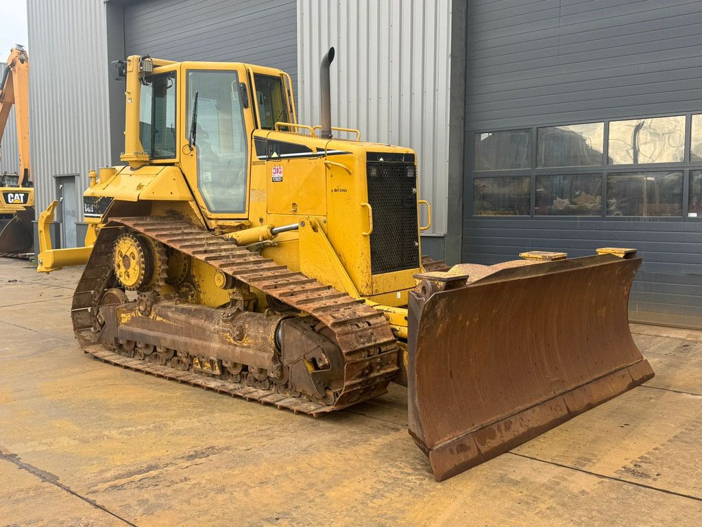 Caterpillar D6N XL