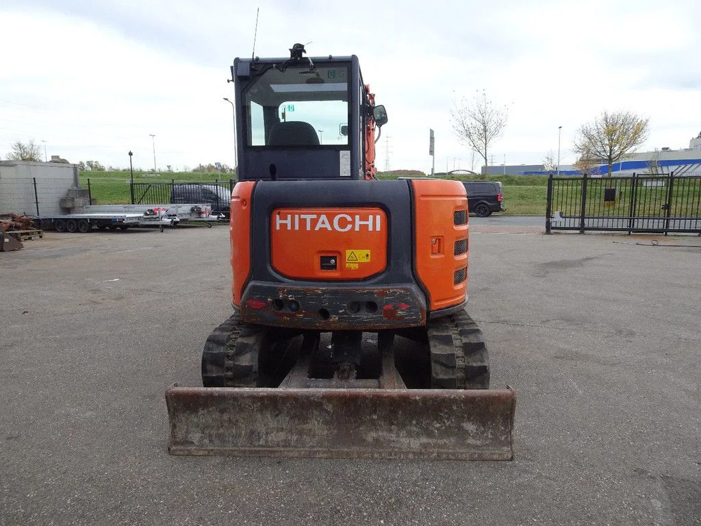 Hitachi ZX65USB5-A