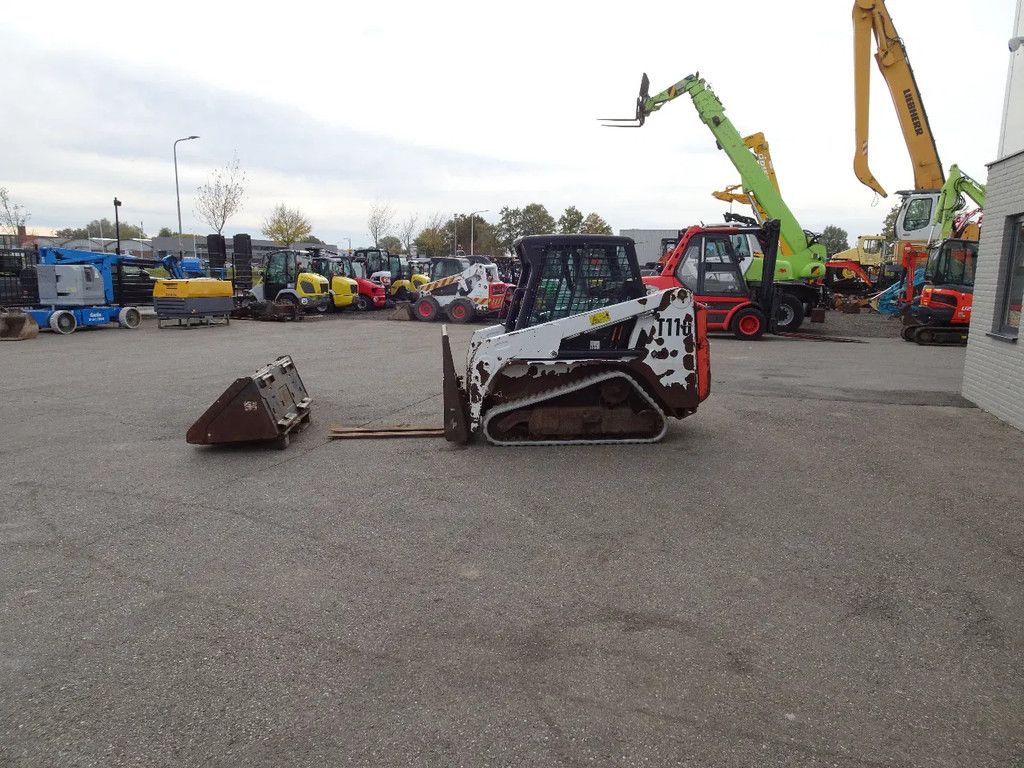 Bobcat T110