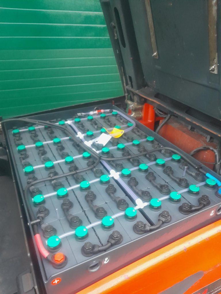 LINDE E25-01 (387) 2012