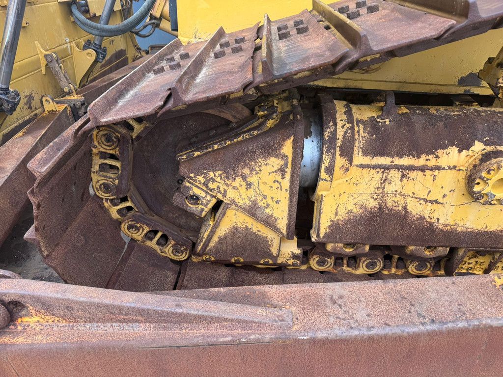 Caterpillar D6T LGP