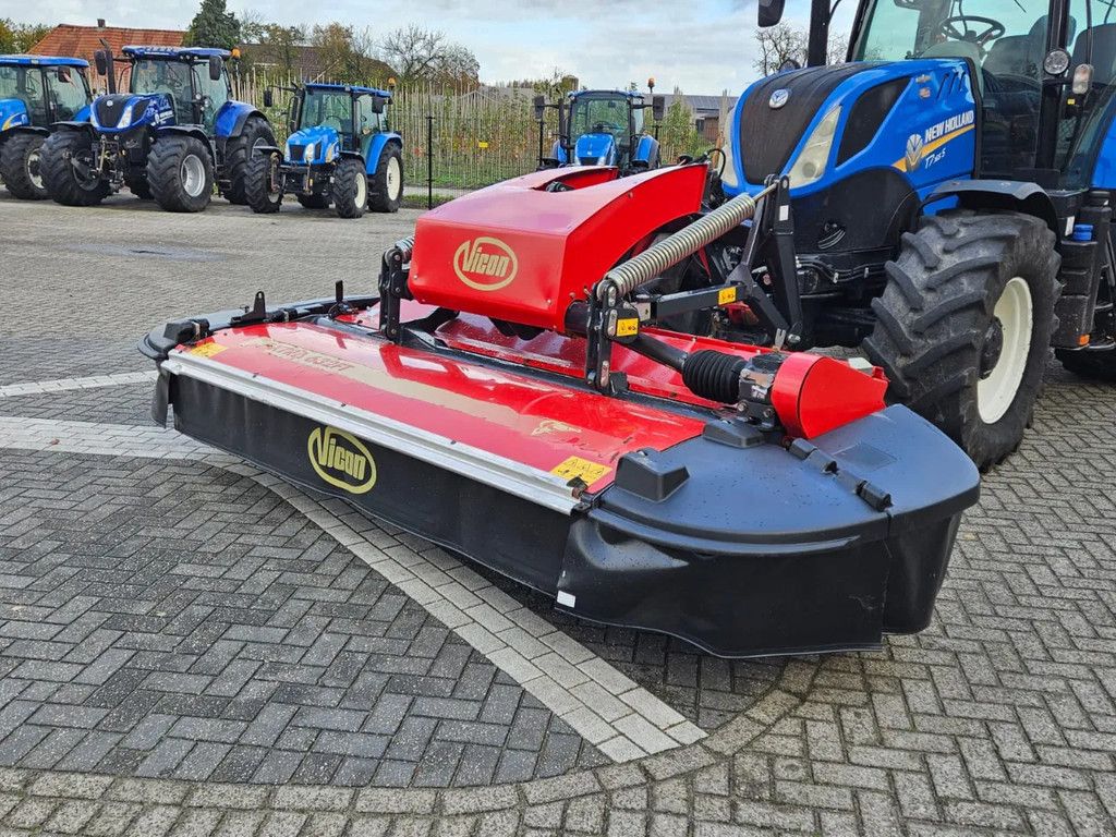 Vicon Extra 632FT front schijvenmaaier met kneuzer