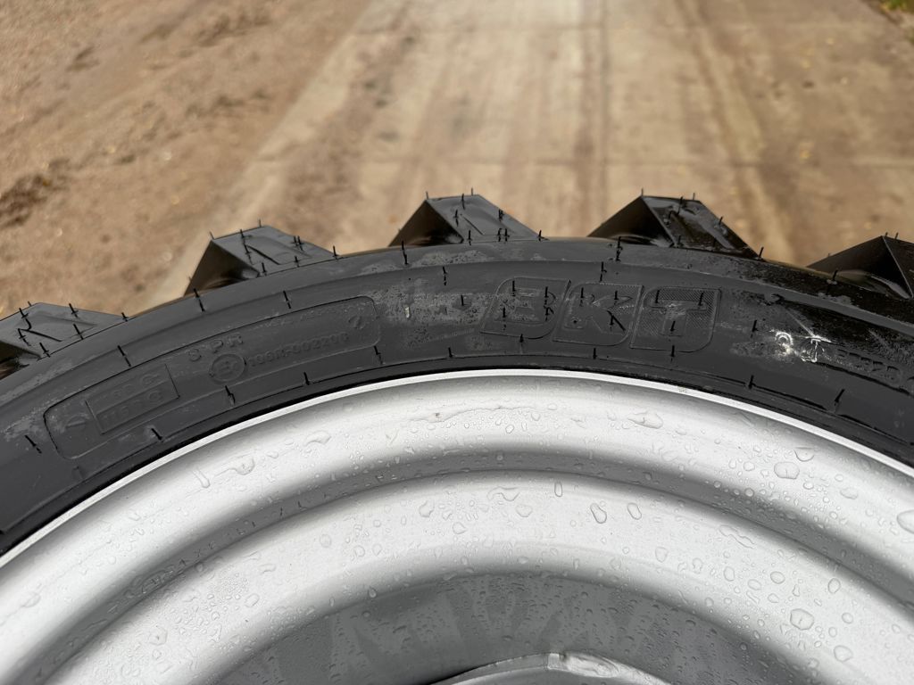 Weidemann Mitas 31X15.50-15