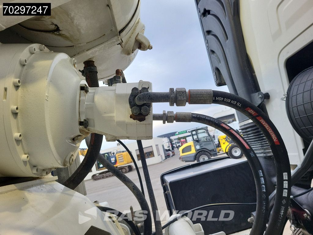 Renault C 430 8X4 9m3 Mixer Steelsuspension Automatic Euro 6