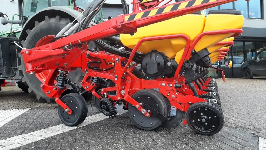 Väderstad Tempo V 8