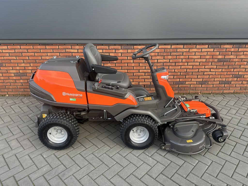Husqvarna R420TSX AWD
