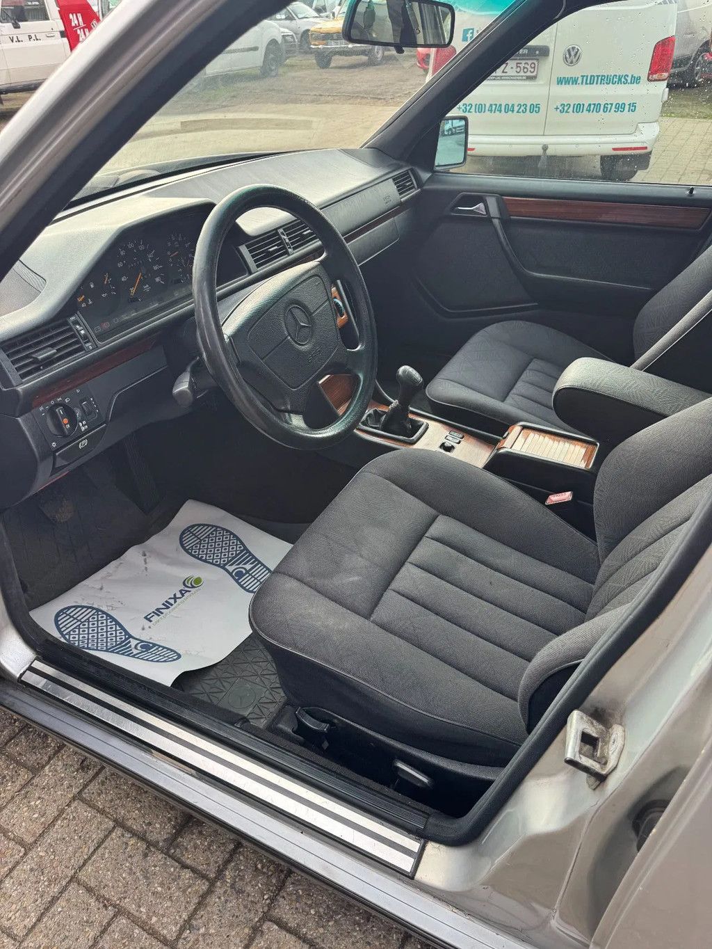 Mercedes-Benz 200-serie **W124-BELGIAN CAR**