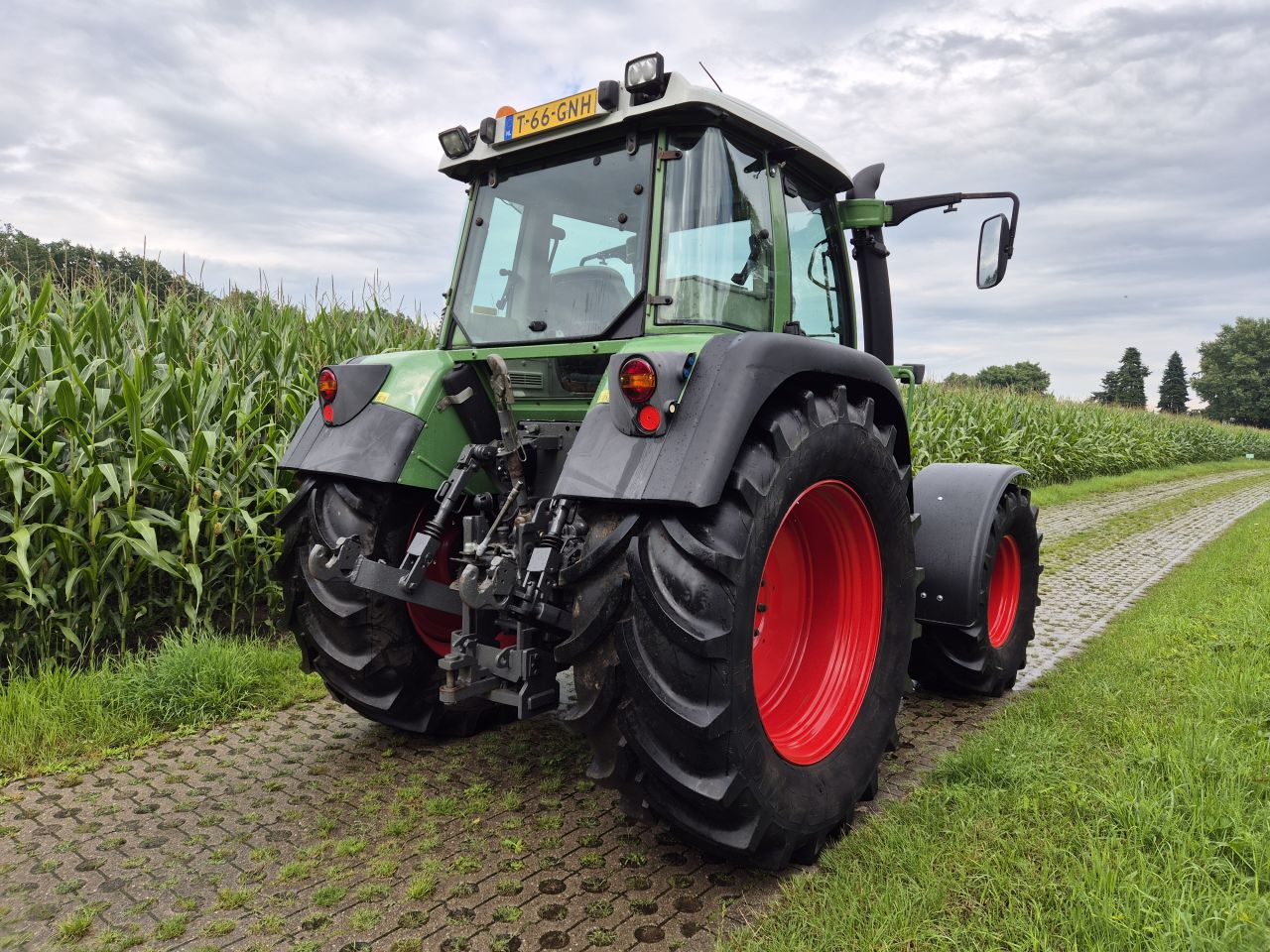 Fendt 409 vario met fronthef