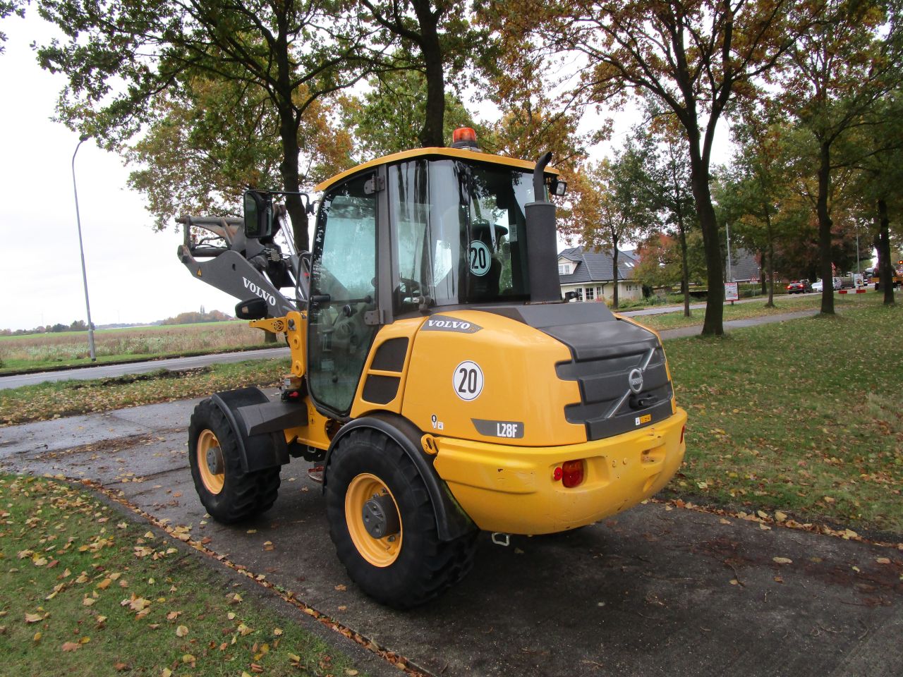 Volvo l28f 2500 uren 2018 centraleschmering !!!!! topstaat