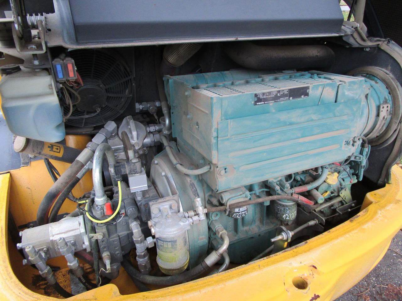 Volvo l28f 2500 uren 2018 centraleschmering !!!!! topstaat