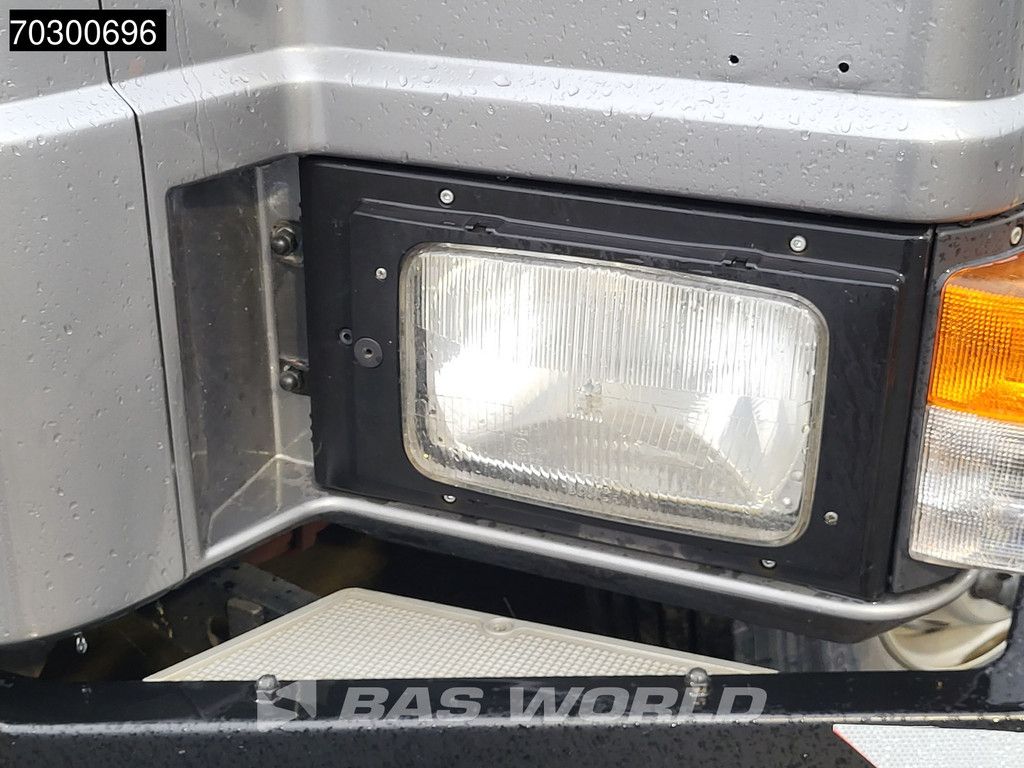 Scania TM 85M 4X2 NL Classis Camper Truck APK 1500kg tailgate Manual