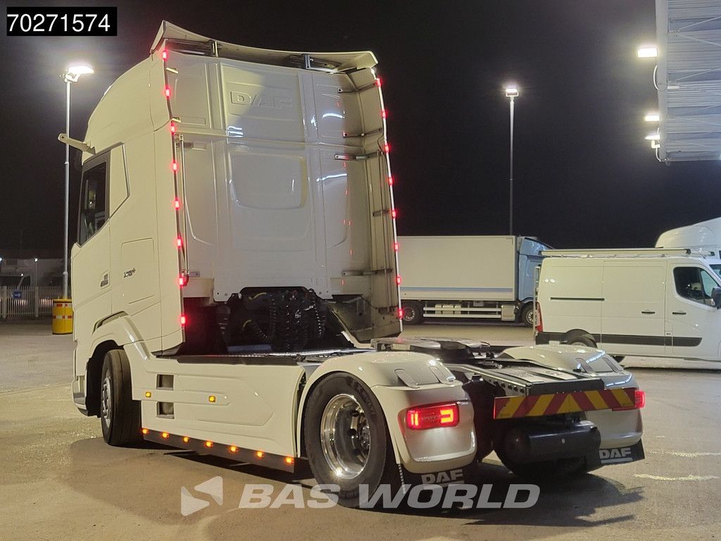 DAF XF 530 4X2 Retarder 2x Tanks Standklima Leather Alcoa's