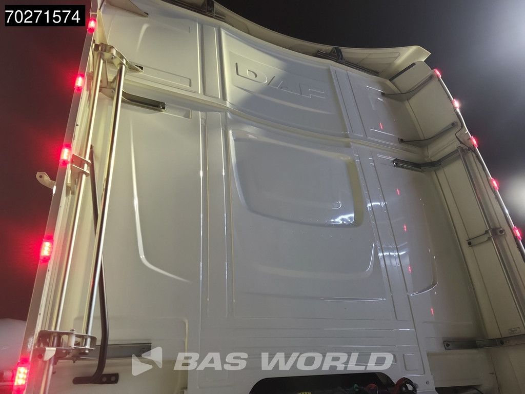 DAF XF 530 4X2 Retarder 2x Tanks Standklima Leather Alcoa's