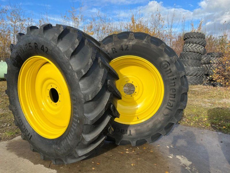 Continental 650/65 R42