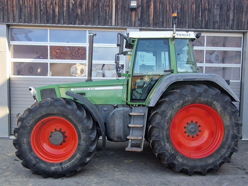 Fendt Favorit 816