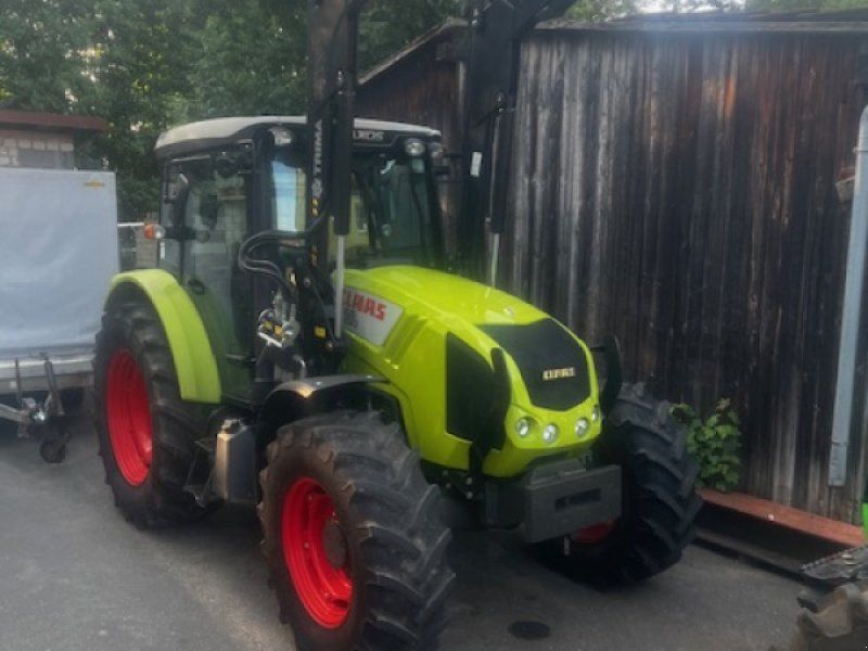Claas Axos 320 CX