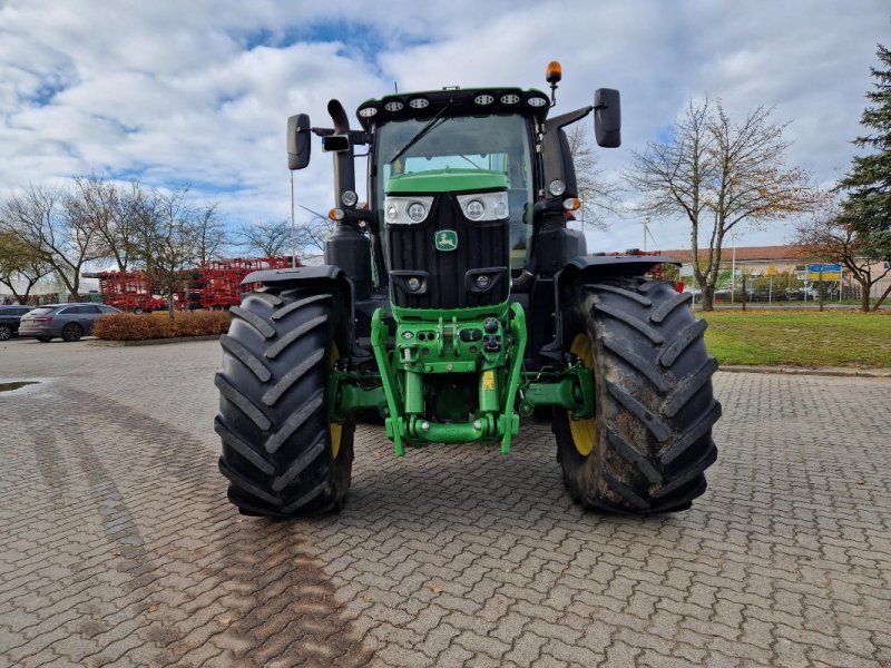 John Deere 6250R